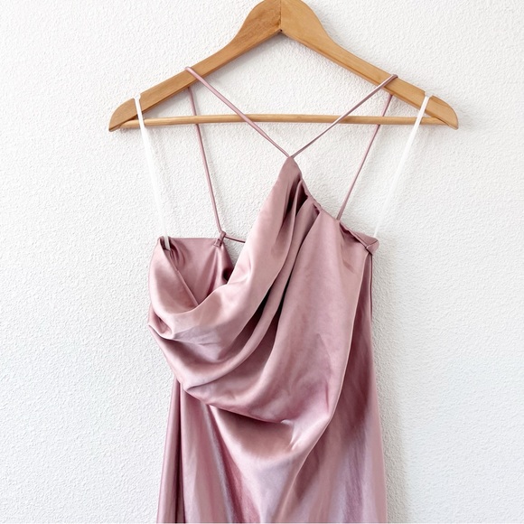 Billy J Josephina Midi Dress in Dusty Pink - Picture 3 of 9